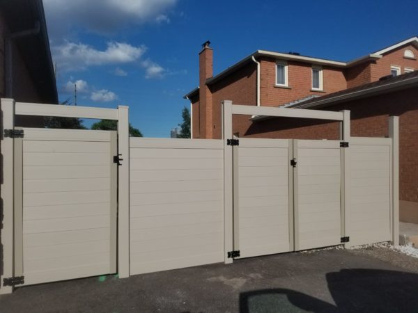 vinyl fence canada